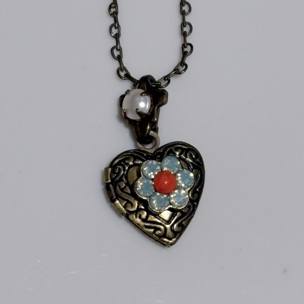 Vintage Heart Locket